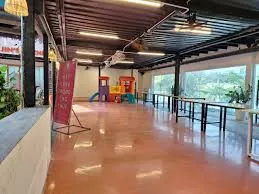 Tại sao mặt bằng trống tại khu phức hợp lại hấp dẫn?